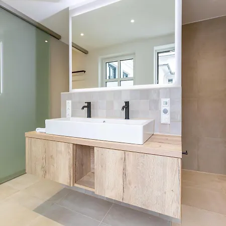 Quartier Frohsinn Appartement 10 Διαμέρισμα *
